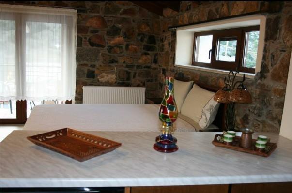 Nakaraki Hotel Стени Дирфиос Екстериор снимка